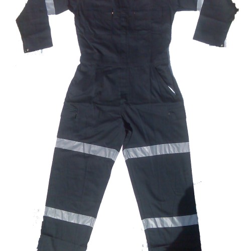 Coverall, trousers, bib trousers, cargo trousers, nursing suits, doctor's coats, and aprons & jackets etc.